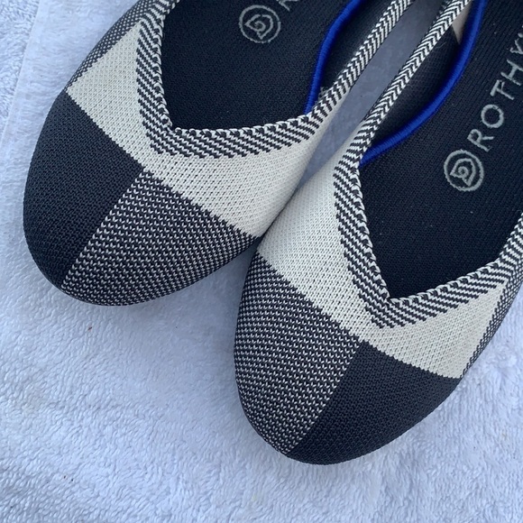 Rothy’s Captoe Round Flats sz 7 - Picture 9 of 16